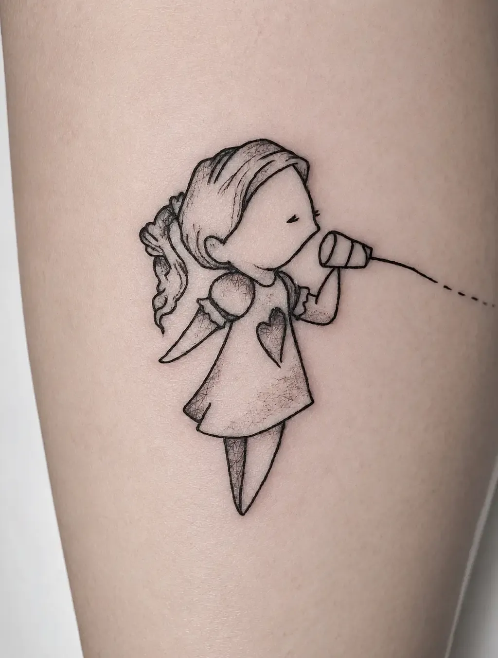 Escúchame, tatuaje realizado por Ramiro Miret